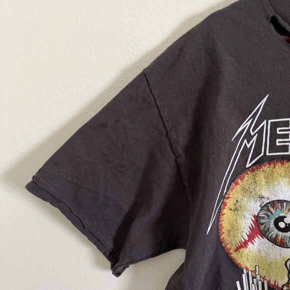 Upcycled Metallica Graphic Tee Chains M - Picture 3 of 11